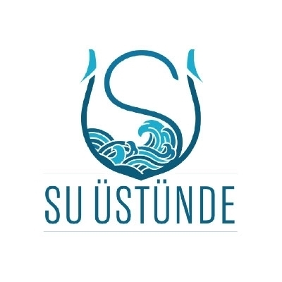 Su Üstünde